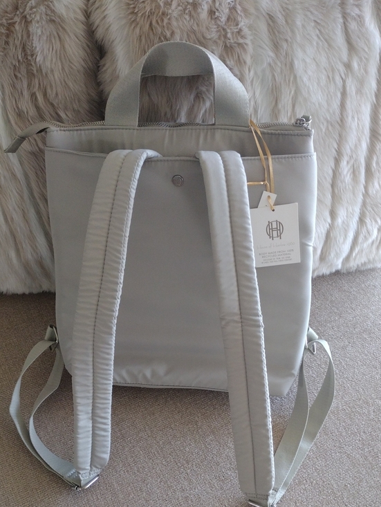 House Of Harlow Quilted Light Gray Women’s Backpack main image 9